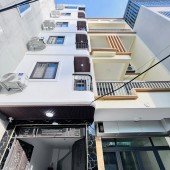 BÁN TOÀ CHDV YÊN HÒA- SIÊU HIẾM - VỊ TRÍ ĐẮC ĐỊA - NHÀ MỚI 6 TẦNG THANG MÁY - 11 PHÒNG KHÉP KÍN FULL NỘI THẤT - DÒNG TIỀN 80TR/THÁNG - Ô TÔ ĐỖ CỬA