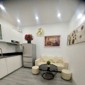 CC Cần bán căn hộ tập thể Bưu Điện, Ba Đình , Hà Nội, DT 60m2 - Tầng 1- 2n1vs - giá 4,7 tỷ