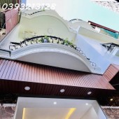 Nhà Như Biệt Thự, Trung Tâm Quận Hai Bà Trưng, Mặt Tiền Siêu Rộng 7m, Full Nội Thất, Nhinh 8Tỷ.