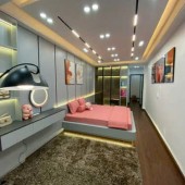BÁN GẤP NHÀ_KHƯƠNG TRUNG-THANH XUÂN-DT: 45M2-5 TẦNG- GIÁ CHỈ 8,5TỶ Ô TÔ ĐỖ CỬA-THANG MÁY
