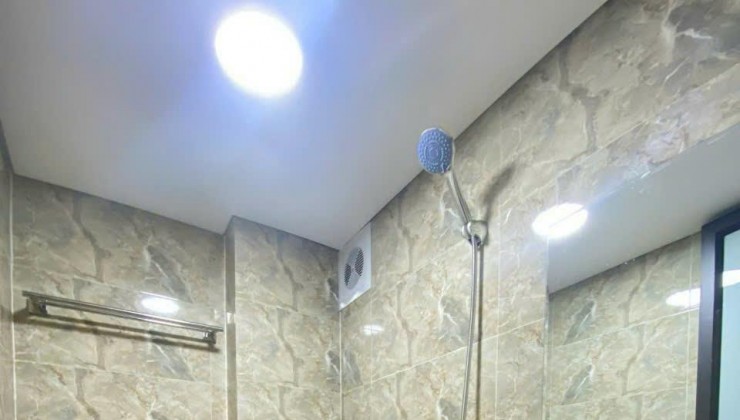 BÁN NHÀ 5T GẦN HỒ TÂY, 50M Ô TÔ TRÁNH, GẦN PHỐ, NHÀ MỚI ĐẸP, Ở NGÀY. CHỈ 5.59 TỶ