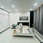 Nhà MT Kinh doanh Q2 gần Nguyễn Duy Trinh, 74m2, 3 tầng , ngang 4.5m,4 PN,ko QH