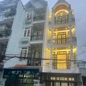 Nhà lửng đúc mặt tiền giữa chợ TA16. Buôn bán nhiều ngành nghề, DT 4x32 giá 7.5 tỷ