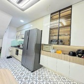 NHàThạnh Mỹ Lợi gần Đảo Kim Cương, 134m2,3 tầng,ngang 9,5m, 5 PN, HXH ,PL chuẩn
