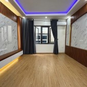 BÁN NHÀ PHỐ CẦU GIẤY, NHÀ ĐẸP, 40M2