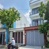Bán cặp nhà (8x20) Mặt Tiền Tân Chánh Hiệp 08, Quận 12. Giá 13.8 tỷ