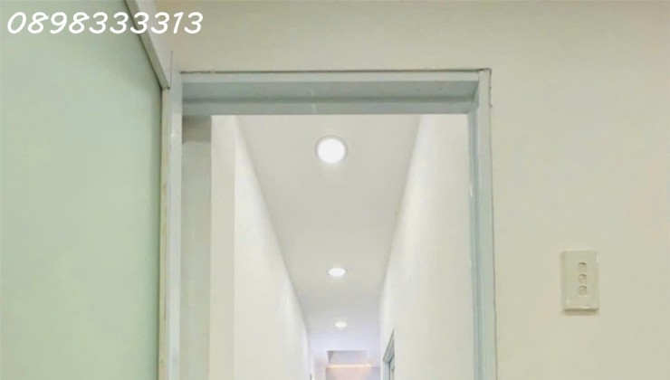 Cho nữ thuê phòng 2,5tr, 20m2, phòng ở được 2 người. Phòng nằm đường mặt tiền Văn Cao, an ninh 24/7