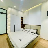 Bán nhà mặt phố Tây Sơn siêu đẹp 40m vỉa hè kinh doanh đỉnh mặt tiền rộng chỉ nhỉnh 16,3  tỷ đồng.