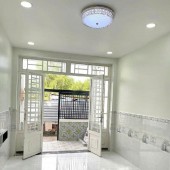 HẺM 115 PHẠM HỮU LẦU QUẠN 7-  NHÀ ĐẸP GIÁ RẺ DT KHỦNG 41.7m2 SỔ HỒNG VUÔN VỨC
