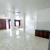 60M2 - 5 TẦNG - TRỊNH ĐÌNH TRỌNG - PHÚ TRUNG - TÂN PHÚ - HXH 7M - NGANG 4.3 DÀI 12M( NỞ HẬU 7.7M)- GIÁ 9.X