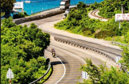 Cần bán lô đất và công trình tổng diện 2858m2, mà hiện hữu là 3000m2  ở Bình Thuận