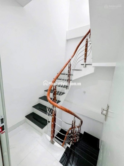 Bán CHDV Văn Trì Minh Khai Từ Liêm ô tô đỗ Cổng, xây mới, 48m2*7T*11P kk full đồ 50tr/th