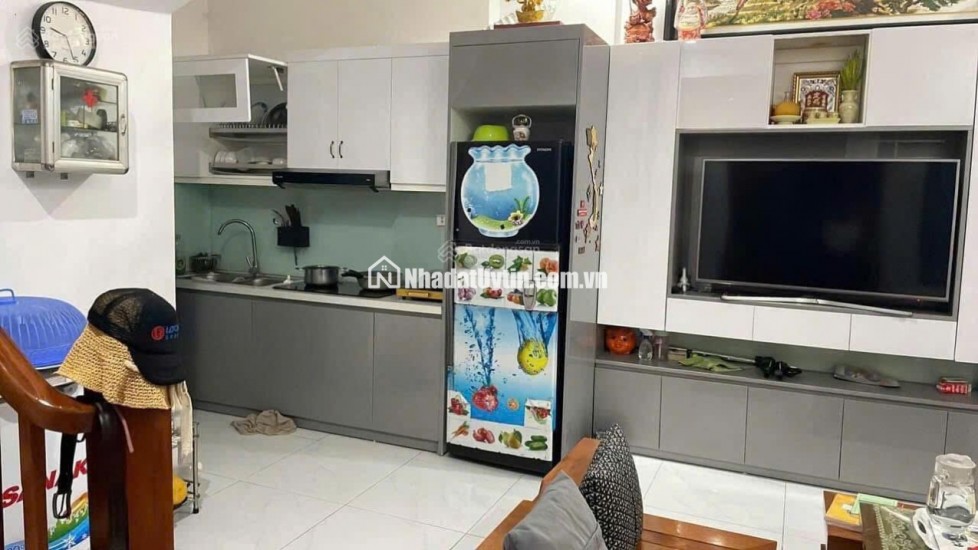 CẦN BÁN GẤP NHÀ CẦU DIỄN NHỈNH 5 TỶ - 5 TẦNG TẶNG FULL NỘI THẤT VÀI BƯỚC CHÂN RA PHỐ