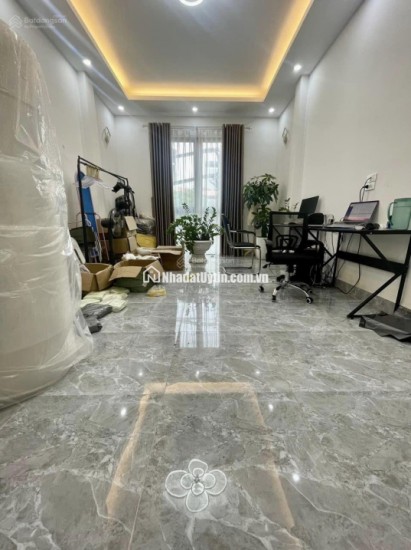 Trần Cung 73m2, 5 tầng  22 tỷ Phần Lô, Ô tô  Tránh, Kinh Doanh, Dòng tiền