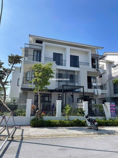 Mở bán BTSL 180m2 giá 11 tỷ tại phân khu shop villa Parkview, cách cầu Vĩnh Tuy 10km, giá F0 từ CĐT