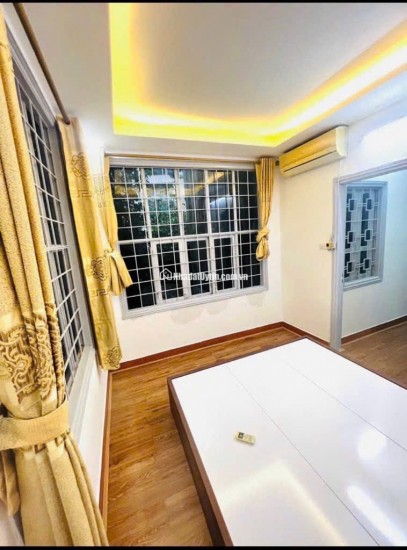 KIM MÃ- BA ĐÌNH / 5 TẦNG- GẦN PHỐ - MẶT TIỀN RỘNG 5.5M- DÂN XÂY BTCT CHẮC CHẮN - 4X TỶ