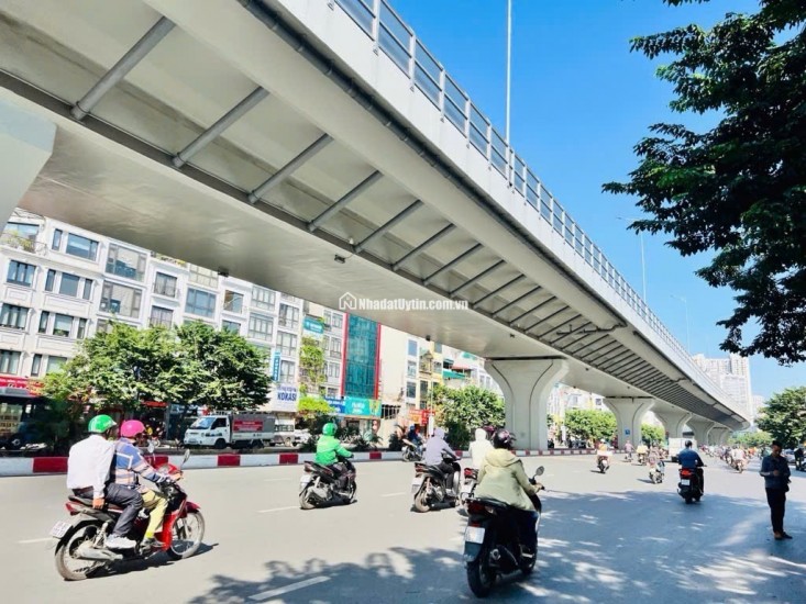 MẶT PHỐ MINH KHAI - HAI BÀ TRƯNG - VỈA HÈ ĐÁ BÓNG - KINH DOANH SẦM UẤT NGÀY ĐÊM- 2 MẶT PHỐ