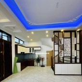 BÁN NHÀ LẠC LONG QUÂN 30M2 5T 3.1M MT GIÁ CHÀO 15 TỶ TÂY HỒ