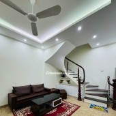 NGỌC HÀ- BA ĐÌNH / 5 Tầng 30m2 dân xây 6x tỷ