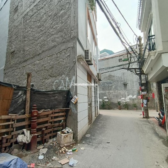 BÁN ĐẤT ĐỨC DIỄN – Ô TÔ VÀO NHÀ, NGÕ THÔNG, GẦN PHỐ!