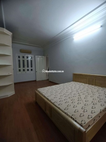 Mảnh đất vàng xây căn hộ Đống Đa ! Ô tô đỗ - khu phân lô - có ô chờ thang máy - giá dân cực mềm.