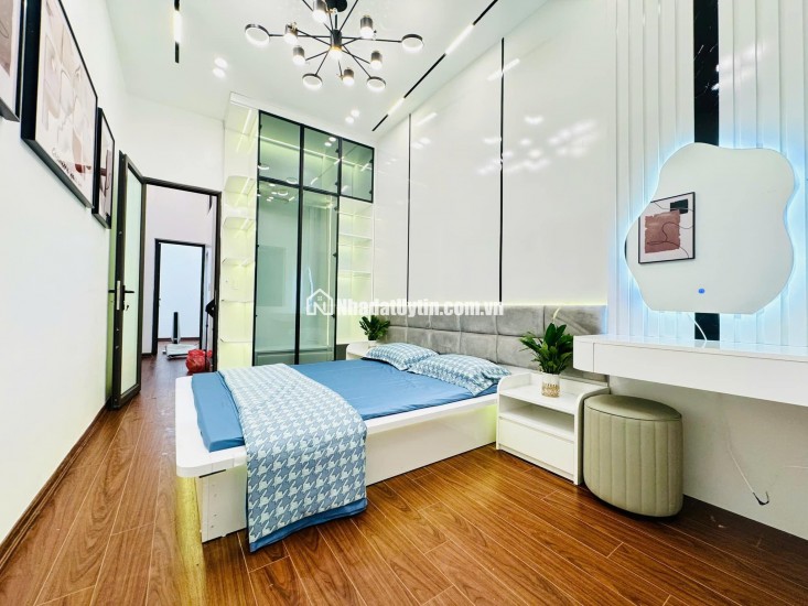 SIÊU PHẨM NHÀ 4 TẦNG - TRUNG TÂM HOÀNG MAI - CHỈ 5.X TỶ