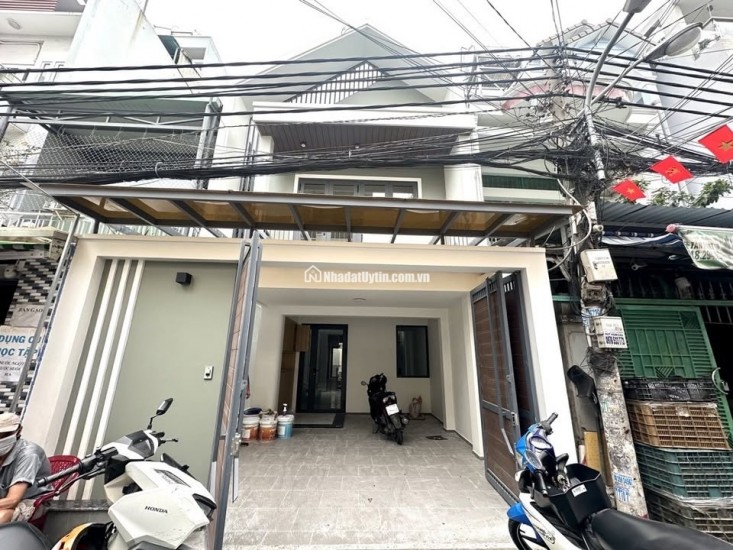 BIỆT THỰ MINI NGAY TT Q7 - DIỆN TÍCH VÀNG 100m2 ( 5X20m ) HXH 8M - NHỈNH 11TỶ