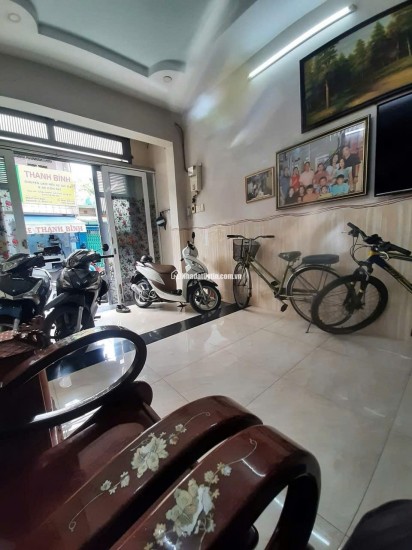 Bán nhà quận 10, đường 49m2, 4 tầng, hẻm nhựa 8m, 12.9 tỷ