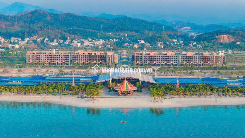 Hot! Rẻ nhất thị trường 1 lô Phương Đông Vân Đồn, trục kinh tế đêm chỉ 3xtr/m2