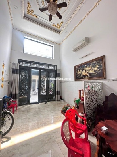 SIÊU PHẨM GIÁP TÂN PHÚ-5 TẦNG-HẺM 5M- 58M2 CHỈ NHỈNH 5 TỶ.