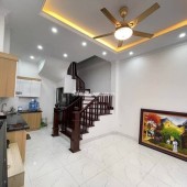 NGỌC LÂM -  5 TẦNG LÔ GÓC -  THÔNG NGUYỄN VĂN CỪ - GIÁ HƠN 7 TỶ