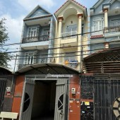 NHÀ HẺM 4 TẦNG KINH DOANH 10M NGAY CHỢ ĐÔNG QUANG - SÂN XE HƠI - GIÁ TỐT!