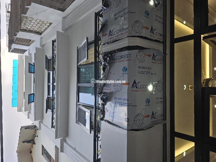Nhà mới đẹp Nguyễn Đức Cảnh, thang máy nhập khẩu, ngõ ô tô 6 tầng 60m2 giá 13.5 tỷ