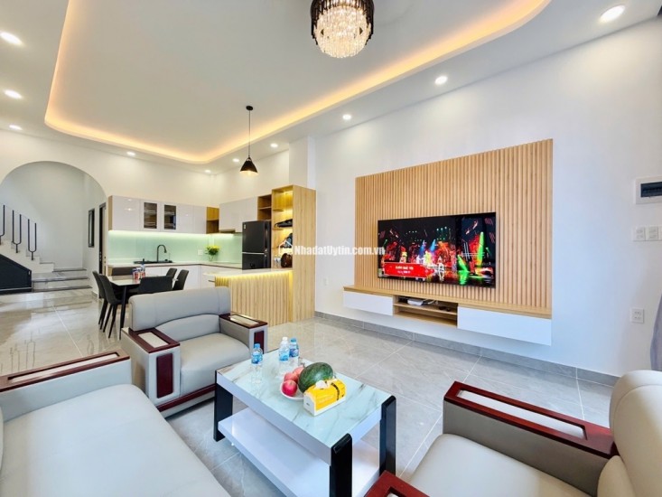 VILLA MINI NGHỈ DƯỠNG – PHAN HUY ÍCH, PHƯỜNG 12, GÒ VẤP