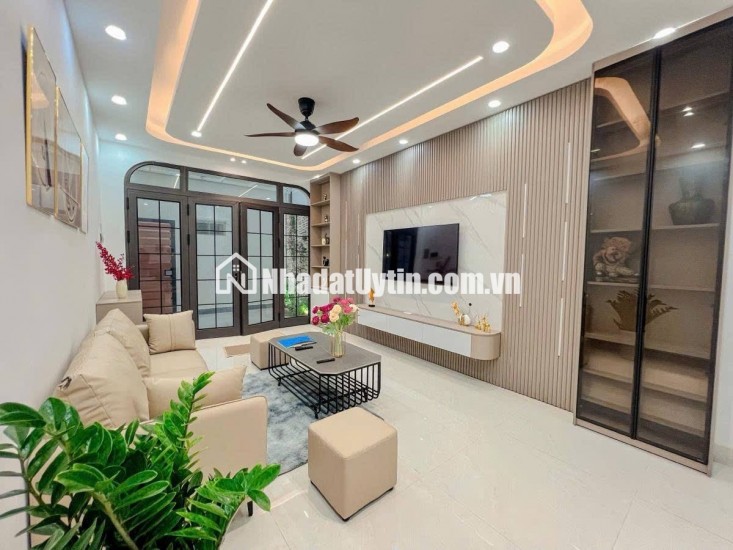 Siêu hiếu khó kiếm,  PhốLĩnh Nam 45m ,Gần timecity 5.5 tỉ