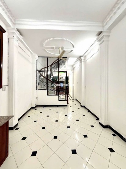 BÁN NHÀ 5 TẦNG, 189M2, LÊ VĂN SỸ, TÂN BÌNH - GIÁ HỜI  9.8 TỶ - SỔ HỒNG CHÍNH CHỦ