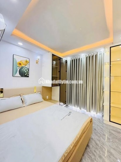 NHÀ PHẠM VĂN CHIÊU ,PHƯỜNG 13,GÒ VẤP
