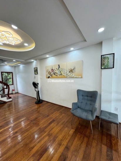 NHÀ NGUYỄN QUÝ YÊM - 4X24M - 3 TẦNG MUA Ở NGAY – 5PN - GIÁ CHỈ 8.2 TỶ (TL) - ĐƯỜNG 12M – THÍCH HỢP MUA CHO THUÊ , LÀM CHDV DÒNG TIỀN TỐT