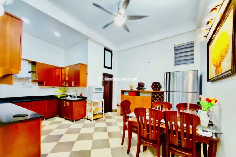 SIÊU PHẨM NHÀ DÂN XÂY - 50M ĐƯỜNG Ô TÔ - TRƯỚC NHÀ XE BA GÁC - HÀNG XÓM BẾN XE MỸ ĐÌNH - SỔ ĐỎ NỞ HẬU NÉT CĂNG
