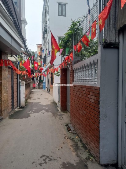 LÔ GÓC 2 THOÁNG - NHÀ ĐẸP LONG LANH - CÁCH 50M RA Ô TÔ - GIÁ TỐT NHẤT KHU VỰC