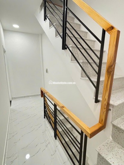 BÁN NHÀ LÊ ĐỨC THỌ GÒ VẤP - 43M2 NGANG KHỦNG - VỊ TRÍ ĐA TIỆN ÍCH