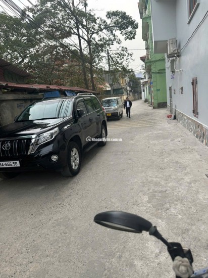 Bán đất tặng nhà C4 Ngô Gia Tự - Ô tô - 15m ra phố -50m2 nhỉnh11 tỷ