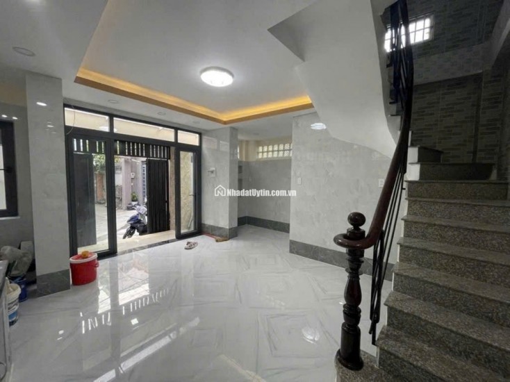 Dương Chính chủ bán nhà Quận 12