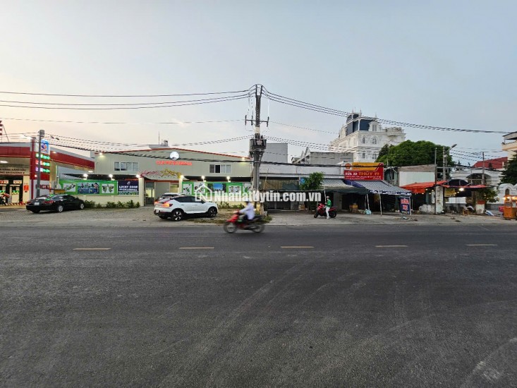 Bán nhà 56m*48m, nhỉnh 45 tỷ, mặt tiền Phạm Hữu Lầu, Quận 7