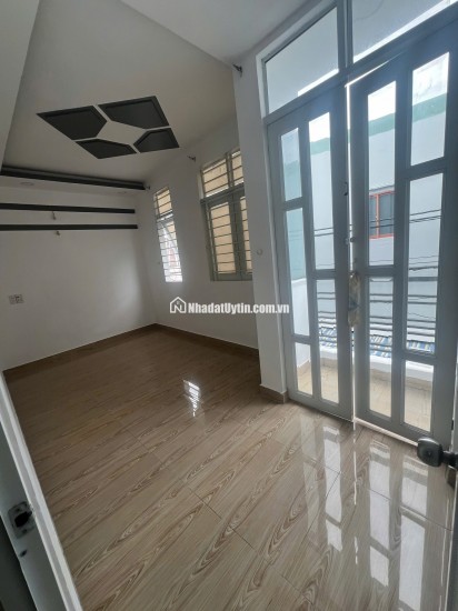 BÁN GẤP NHÀ RIÊNG ĐƯỜNG TA05- QUẬN 12 THƯƠNG LƯỢNG MẠNH