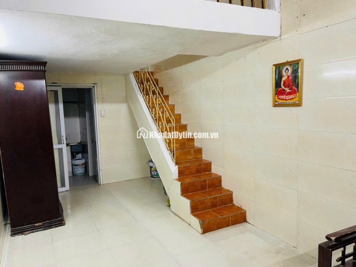 Bán Nhà tại Trương Định, Hai Bà Trưng ,30m, 4,8 tỷ