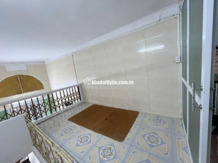Bán Nhà tại Trương Định, Hai Bà Trưng ,30m, 4,8 tỷ