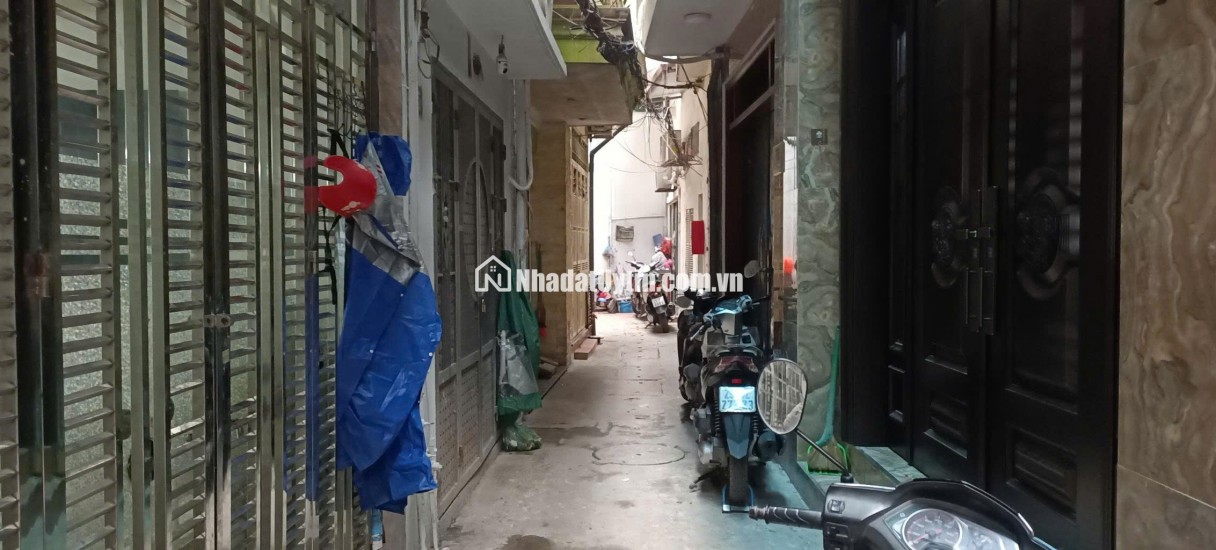 Bán Nhà tại Trương Định, Hai Bà Trưng ,30m, 4,8 tỷ