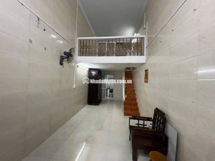 Bán Nhà tại Trương Định, Hai Bà Trưng ,30m, 4,8 tỷ