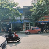 Chính chủ bán nhà mặt phố trung tâm TP. Yên Bái 100 m², giá bán: 3,3 tỷ